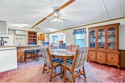 36513 Lakewood Drive, Zephyrhills, FL 33542 - Photo 23