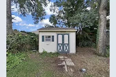 14915 Devonshire Woods Place, Tampa, FL 33624 - Photo 41