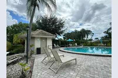 3020 Ringwood Meadow, Sarasota, FL 34235 - Photo 5