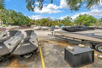 868 Glades Court NE, Saint Petersburg, FL 33702 - Photo 53