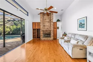 1186 Gasparilla Dr NE, Saint Petersburg, FL 33702 - Photo 37