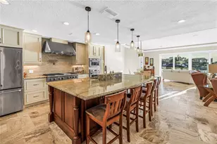 7982 11th Ave S, Saint Petersburg, FL 33707 - Photo 17