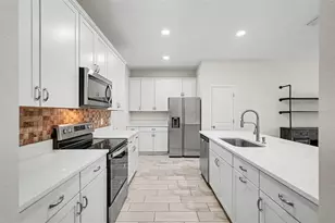 9669 Sweetwell Pl, Riverview, FL 33569 - Photo 9