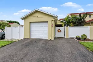 2771 Summerdale Dr, Clearwater, FL 33761 - Photo 5