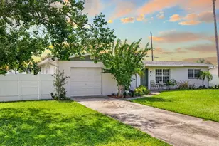 500 Florida Cir S, Apollo Beach, FL 33572 - Photo 37