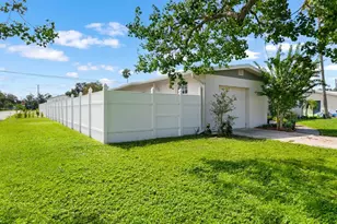 500 Florida Cir S, Apollo Beach, FL 33572 - Photo 29