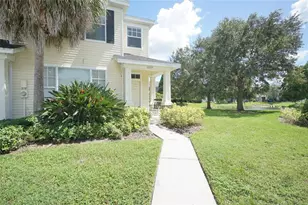 12239 Country White Cir, Tampa, FL 33635 - Photo 5