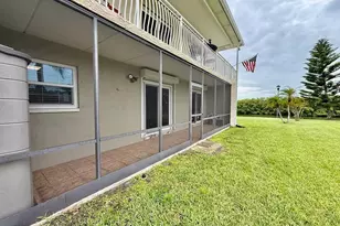 8801 Bay Pointe Dr, Tampa, FL 33615 - Photo 27