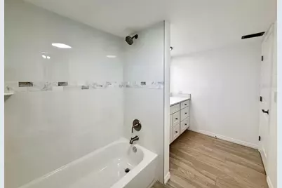 8801 Bay Pointe Drive #102, Tampa, FL 33615 - Photo 21