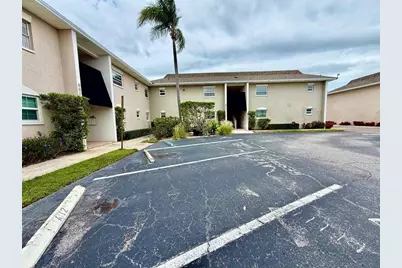 8801 Bay Pointe Drive #102, Tampa, FL 33615 - Photo 3