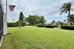 8801 Bay Pointe Dr, Tampa, FL 33615 - Photo 29