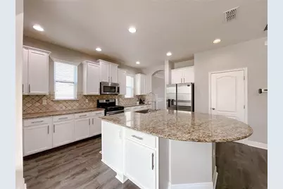 7920 Hampton Lake Drive, Tampa, FL 33647 - Photo 7