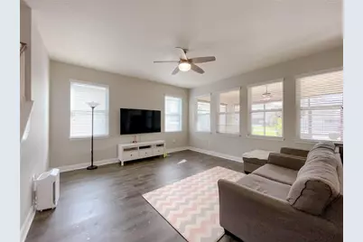 7920 Hampton Lake Drive, Tampa, FL 33647 - Photo 11