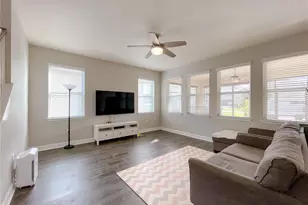 7920 Hampton Lake Dr, Tampa, FL 33647 - Photo 11