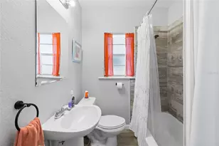 1527 13th St S, Saint Petersburg, FL 33705 - Photo 23