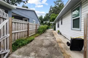 1527 13th St S, Saint Petersburg, FL 33705 - Photo 29