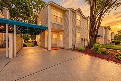 6915 Lakeview Court, Tampa, FL 33634 - Photo 1