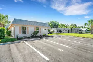 209 Bel Forest Dr, Belleair Bluffs, FL 33770 - Photo 9