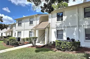305 Meadow Ln, Oldsmar, FL 34677 - Photo 1