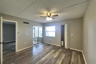 305 Meadow Ln, Oldsmar, FL 34677 - Photo 15