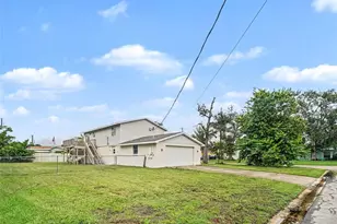6306 Florida Cir E, Apollo Beach, FL 33572 - Photo 3