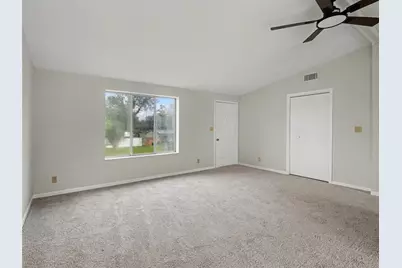 6306 Florida Cir E, Apollo Beach, FL 33572 - Photo 9