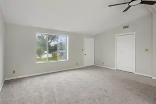 6306 Florida Cir E, Apollo Beach, FL 33572 - Photo 9