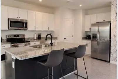 6761 Branham Mill Court, Zephyrhills, FL 33542 - Photo 5