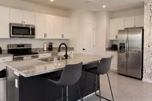 6761 Branham Mill Ct, Zephyrhills, FL 33542 - Photo 5