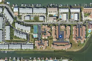 1 Windrush Blvd, Indian Rocks Beach, FL 33785 - Photo 3