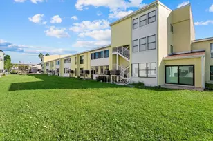 1 Windrush Blvd, Indian Rocks Beach, FL 33785 - Photo 29