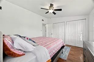 1906 E 98th Ave, Tampa, FL 33612 - Photo 11