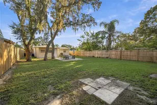 1906 E 98th Ave, Tampa, FL 33612 - Photo 19