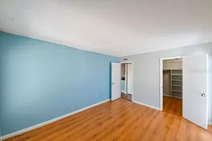 3853 S Lake Dr, Tampa, FL 33614 - Photo 7