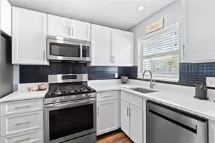 6075 Shore Blvd S, Gulfport, FL 33707 - Photo 5