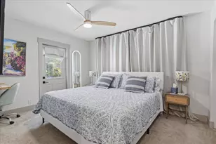 664 60th St S, Saint Petersburg, FL 33707 - Photo 17