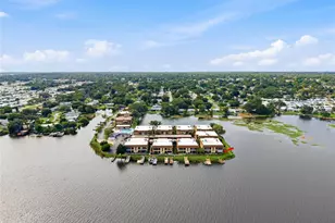 10142 Seminole Island Dr, Largo, FL 33773 - Photo 41