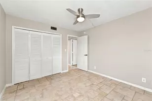 10142 Seminole Island Dr, Largo, FL 33773 - Photo 31