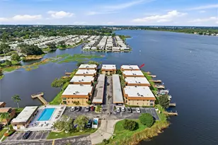 10142 Seminole Island Dr, Largo, FL 33773 - Photo 9