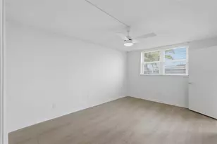 4720 Locust St NE, Saint Petersburg, FL 33703 - Photo 15
