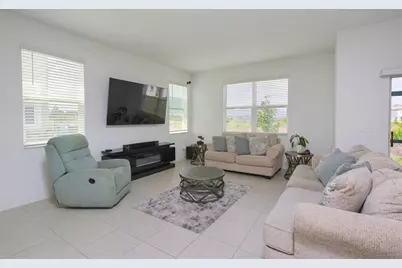 10059 Trumpet Honeysuckle Way, San Antonio, FL 33576 - Photo 11