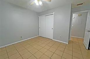9509 Fieldview Cir, Thonotosassa, FL 33592 - Photo 13