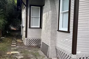 8216 N 14th Street St, Tampa, FL 33604 - Photo 5