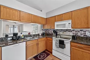 11812 Lynmoor Dr, Riverview, FL 33579 - Photo 37