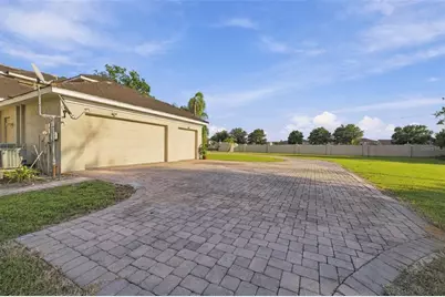 19153 Geraci Road, Lutz, FL 33558 - Photo 7
