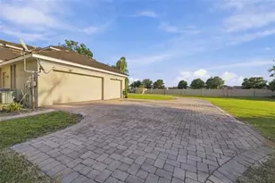 19153 Geraci Rd, Lutz, FL 33558 - Photo 7