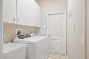 19149 Lake Audubon Dr, Tampa, FL 33647 - Photo 29