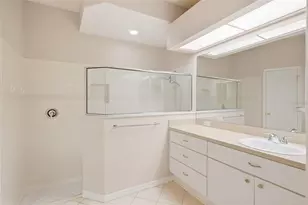 19149 Lake Audubon Dr, Tampa, FL 33647 - Photo 23
