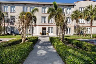 701 Mirror Lake Dr N, Saint Petersburg, FL 33701 - Photo 3