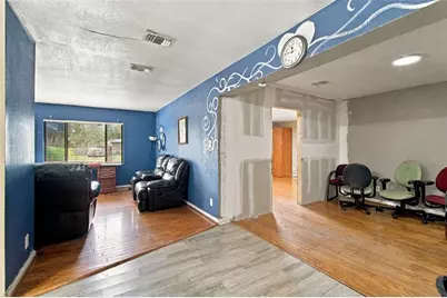 8010 Sharon Drive, Tampa, FL 33617 - Photo 21